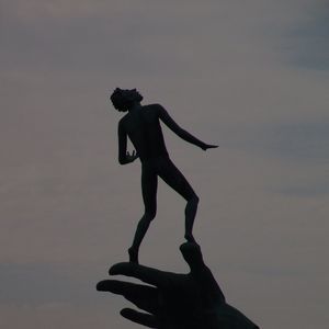 Meet your Posher, Yelena